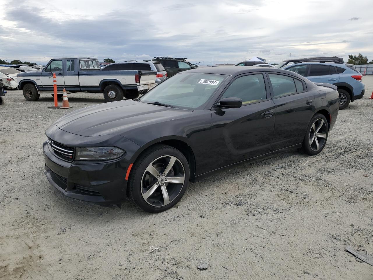 2017 DODGE CHARGER SE