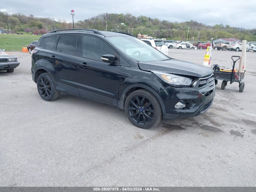 2017 FORD ESCAPE TITANIUM