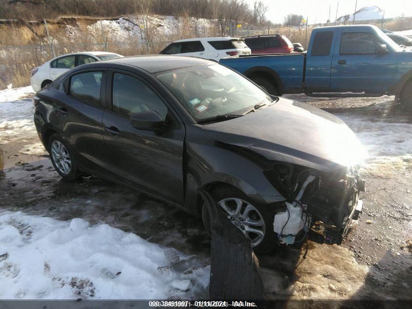 2016 SCION IA