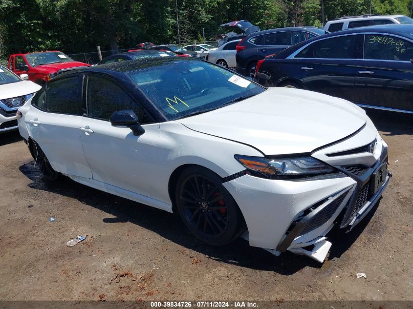 2021 TOYOTA CAMRY XSE