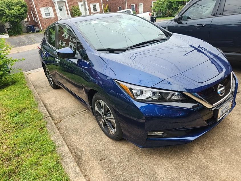 2021 NISSAN LEAF SV PLUS