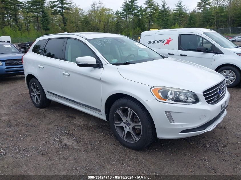 2015 VOLVO XC60 T6