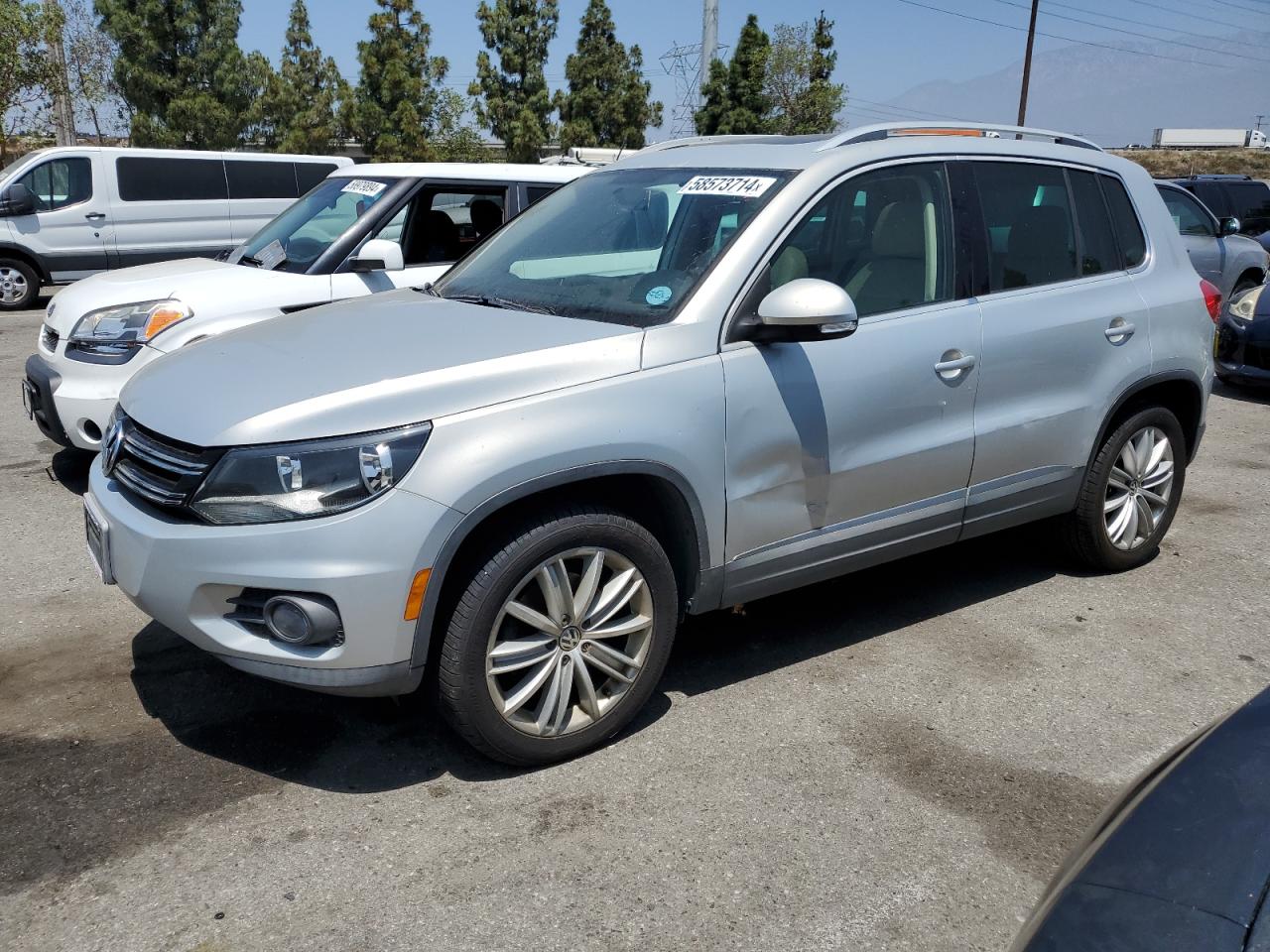 2012 VOLKSWAGEN TIGUAN S