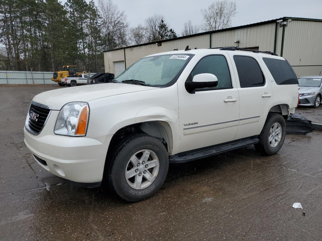 2011 GMC YUKON SLT