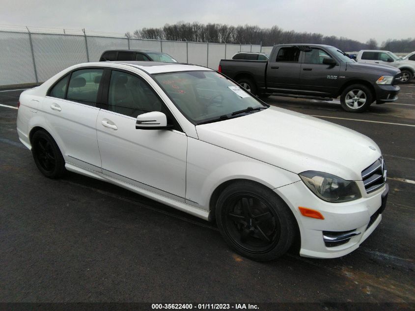 2014 MERCEDES-BENZ C 300 SPORT 4MATIC/LUXURY 4MATIC