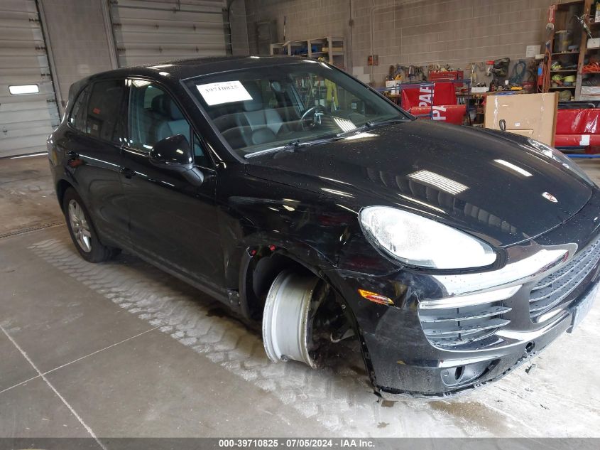 2016 PORSCHE CAYENNE