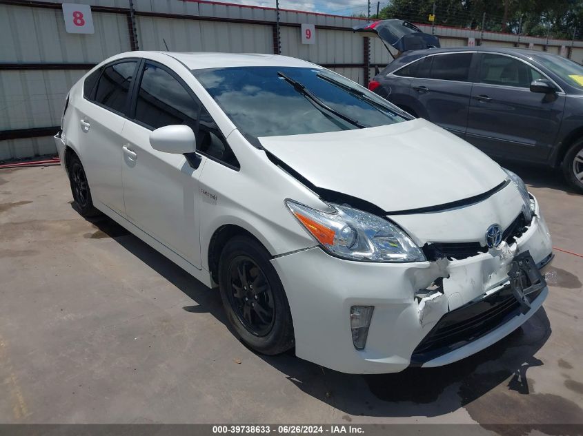 2014 TOYOTA PRIUS THREE