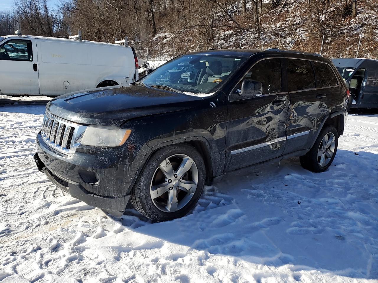 2011 JEEP GRAND CHEROKEE OVERLAND