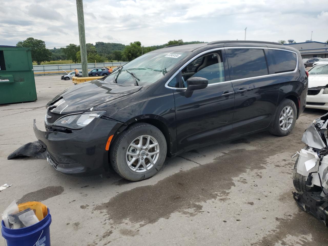 2021 CHRYSLER VOYAGER LXI