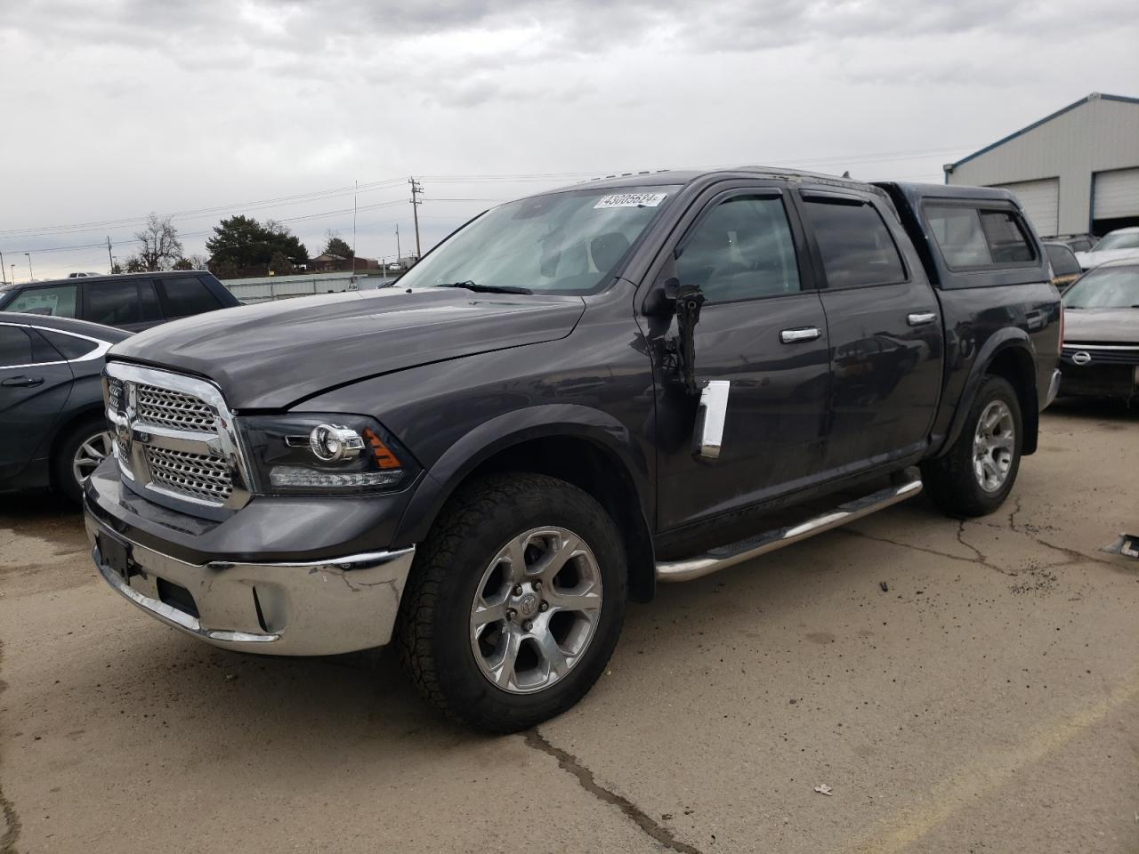 2016 RAM 1500 LARAMIE