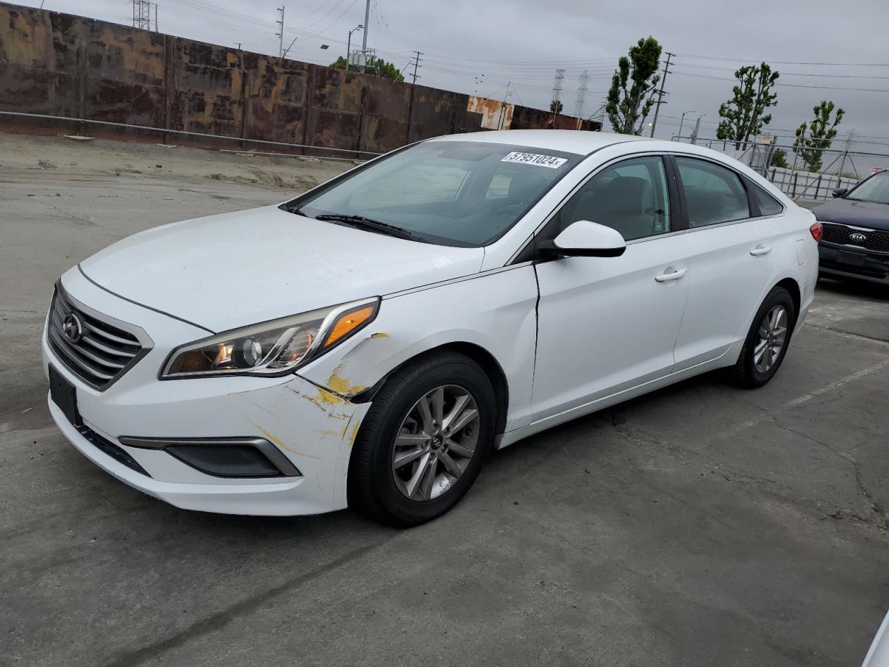 2017 HYUNDAI SONATA SE