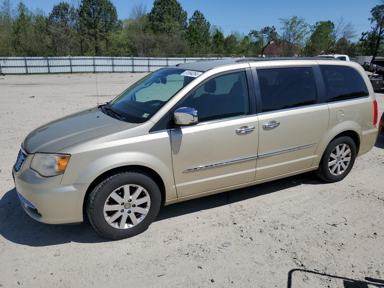 2011 CHRYSLER TOWN & COUNTRY TOURING L