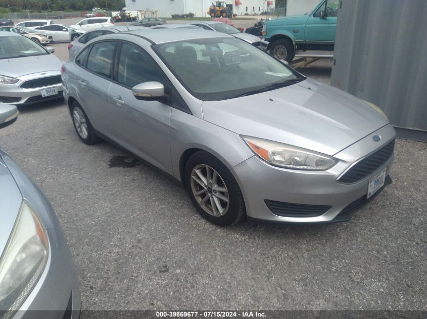 2017 FORD FOCUS SE