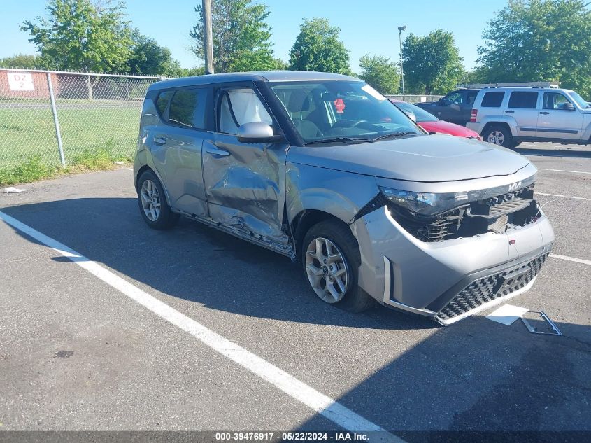 2023 KIA SOUL LX/S