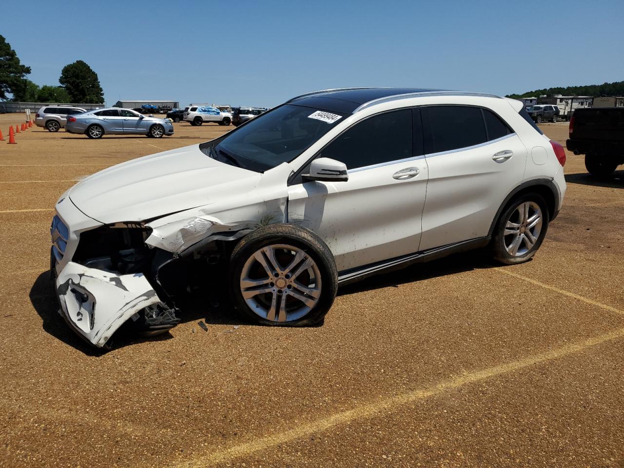 2016 MERCEDES-BENZ GLA 250