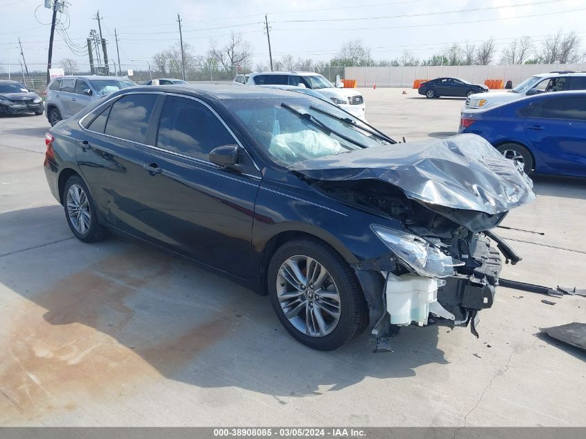 2015 TOYOTA CAMRY SE