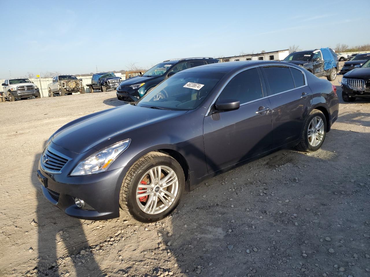 2011 INFINITI G37