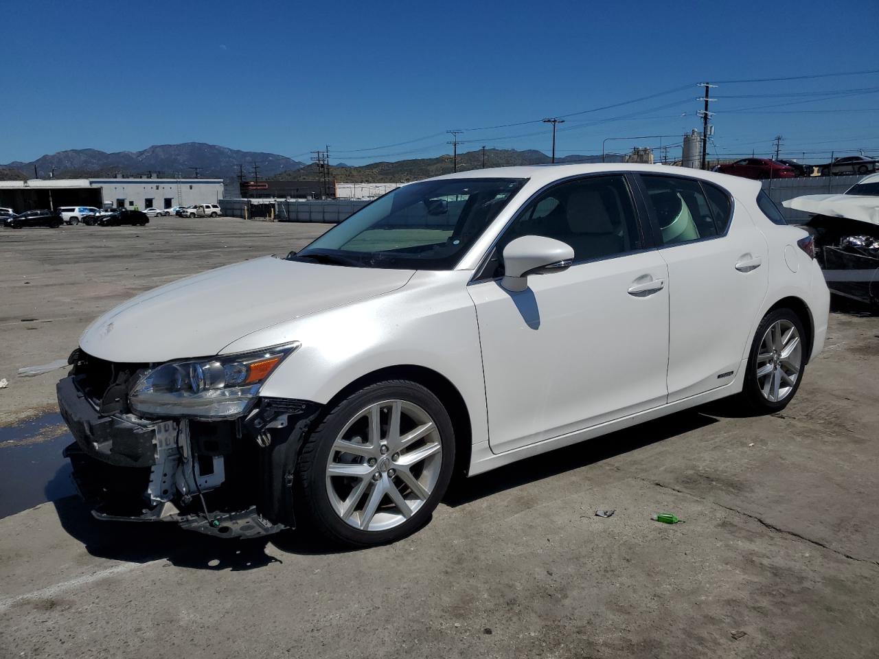 2017 LEXUS CT 200