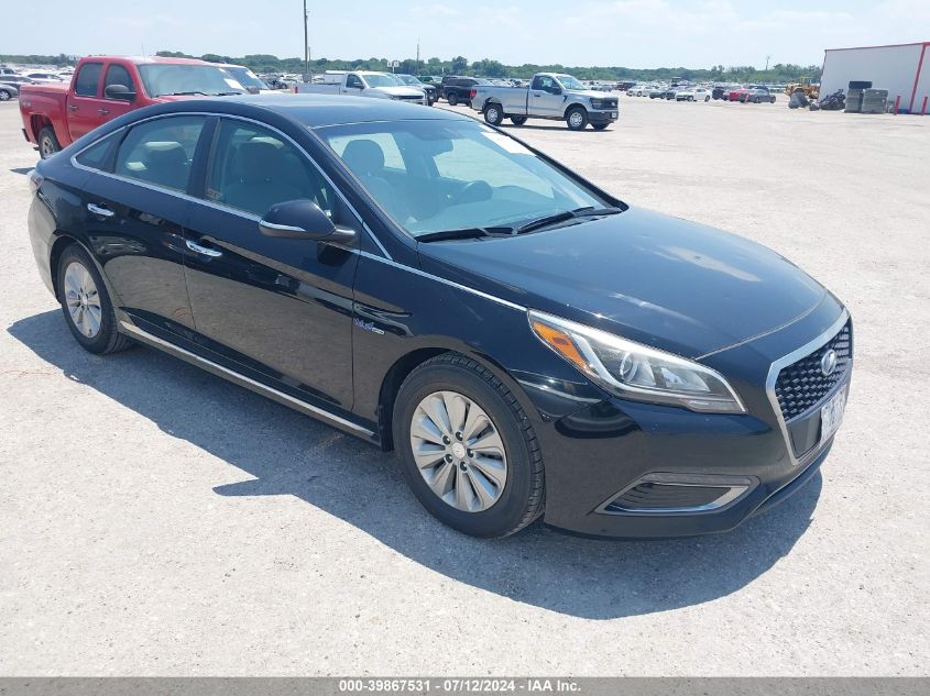 2016 HYUNDAI SONATA HYBRID SE