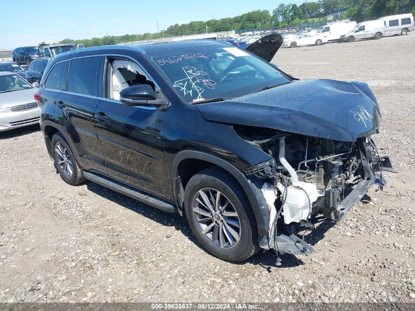 2017 TOYOTA HIGHLANDER XLE