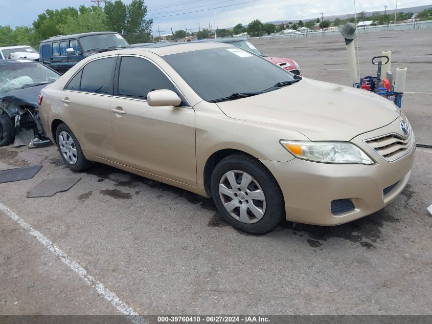 2011 TOYOTA CAMRY LE