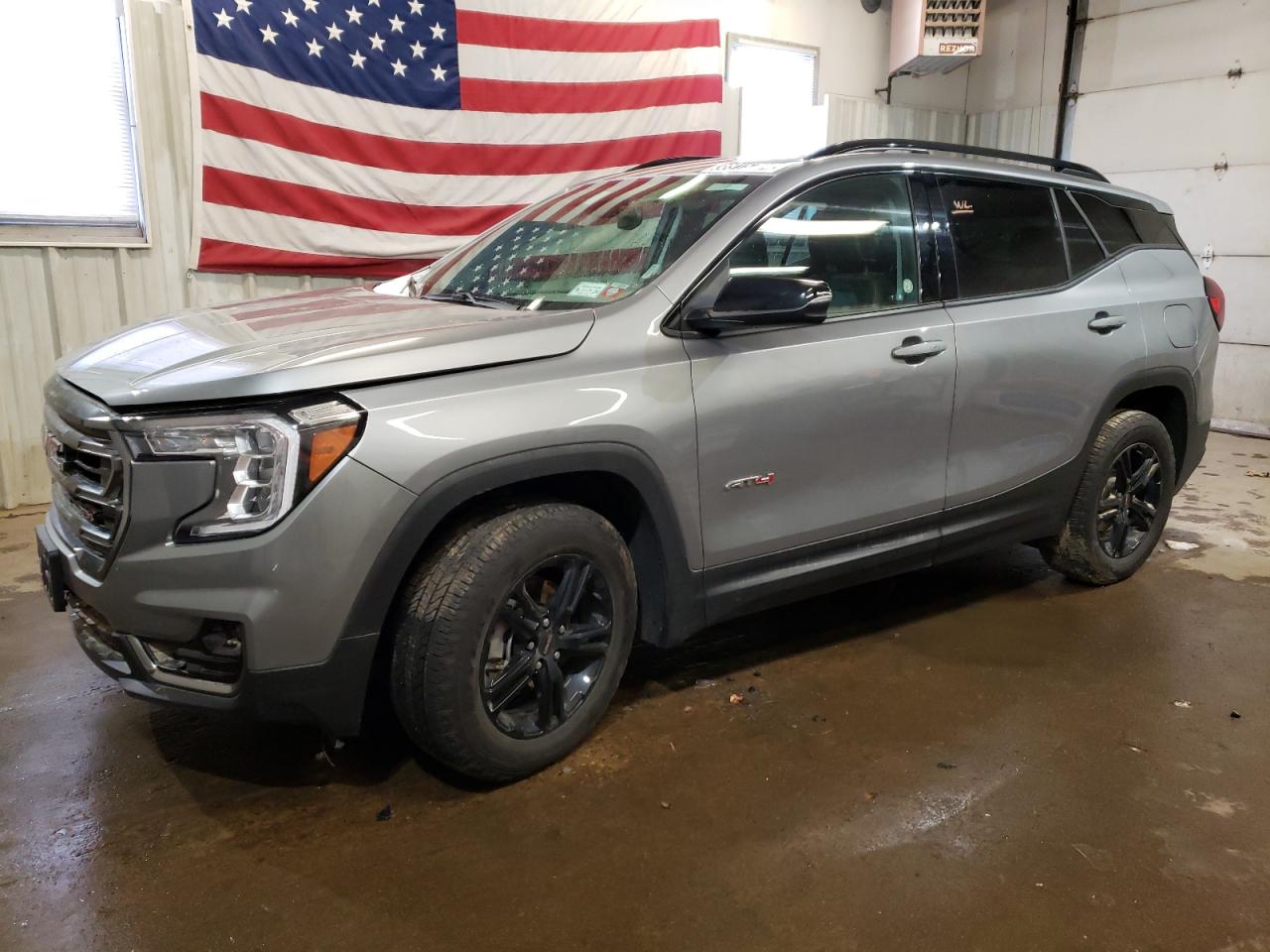 2023 GMC TERRAIN AT4