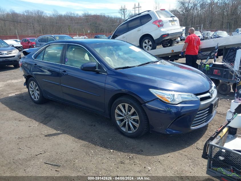 2016 TOYOTA CAMRY XLE