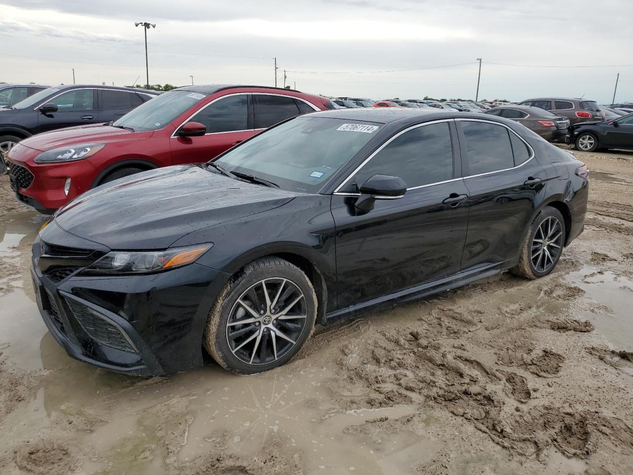 2022 TOYOTA CAMRY SE