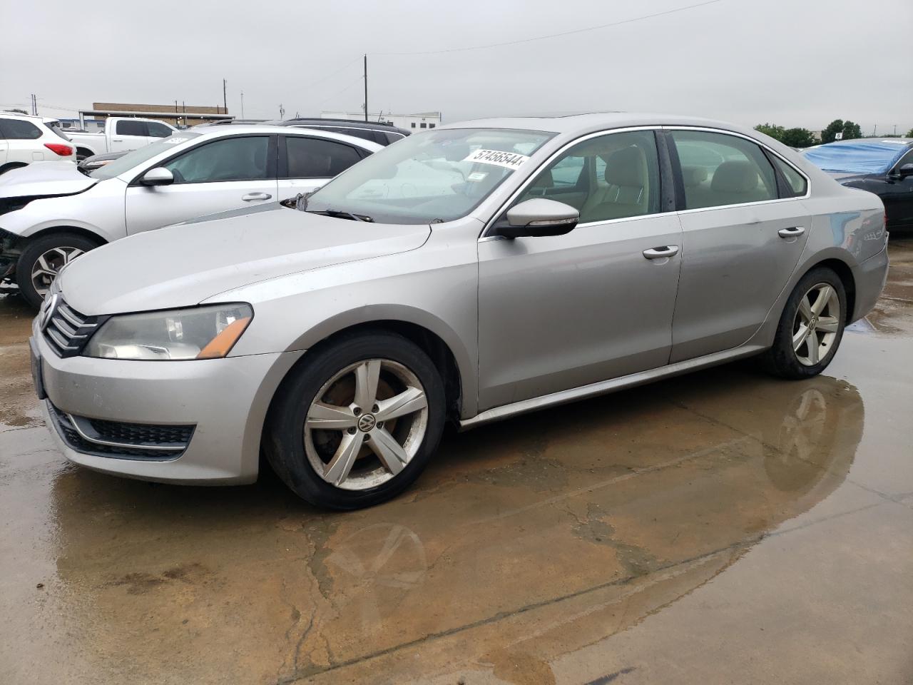 2012 VOLKSWAGEN PASSAT SE