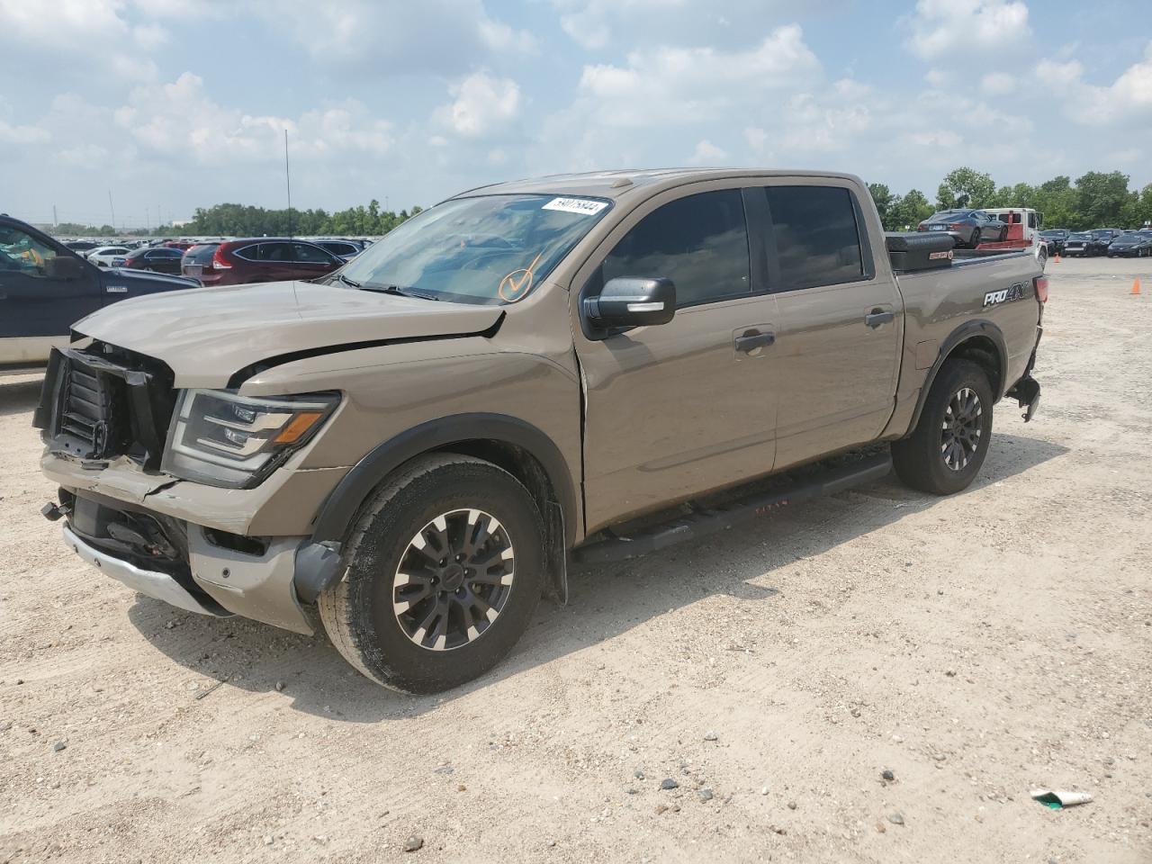 2021 NISSAN TITAN SV