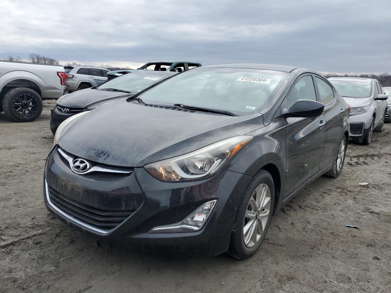 2015 HYUNDAI ELANTRA SE