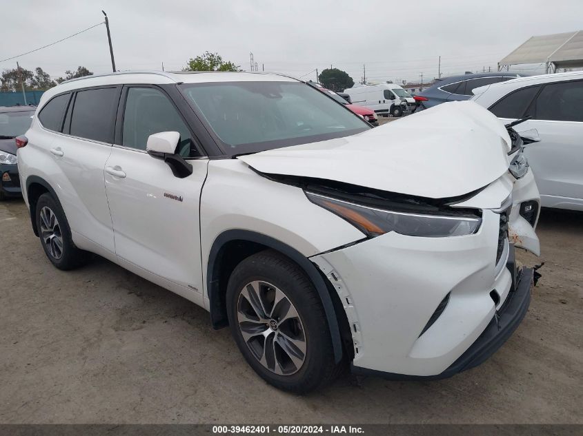 2021 TOYOTA HIGHLANDER HYBRID XLE