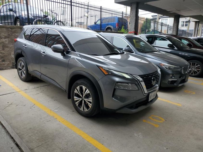 2021 NISSAN ROGUE SV