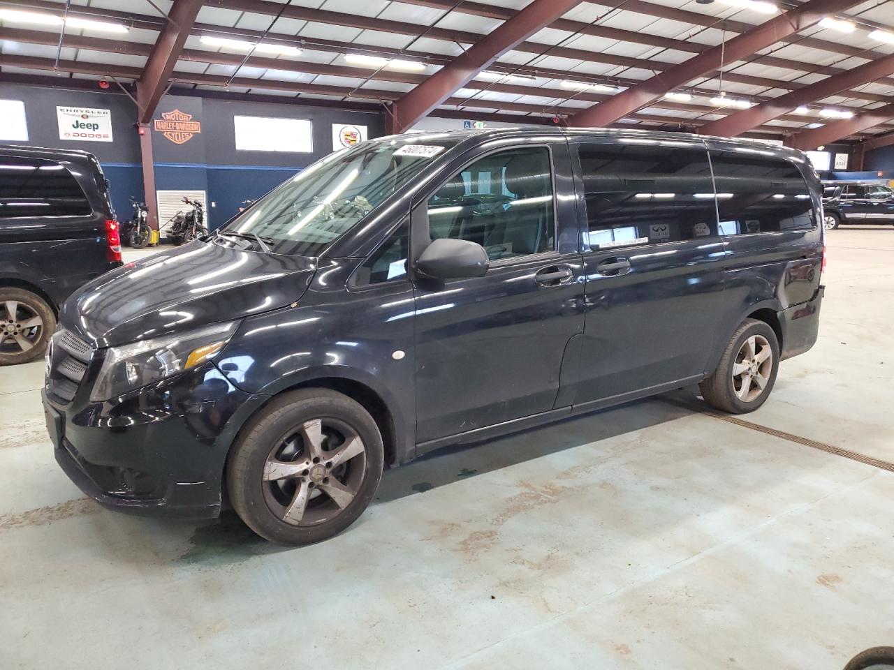 2018 MERCEDES-BENZ METRIS