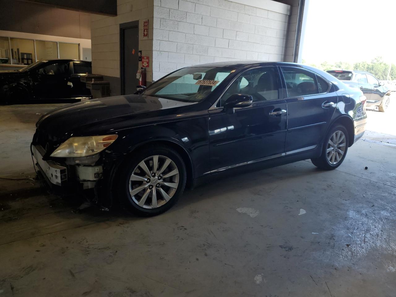 2010 LEXUS LS 460