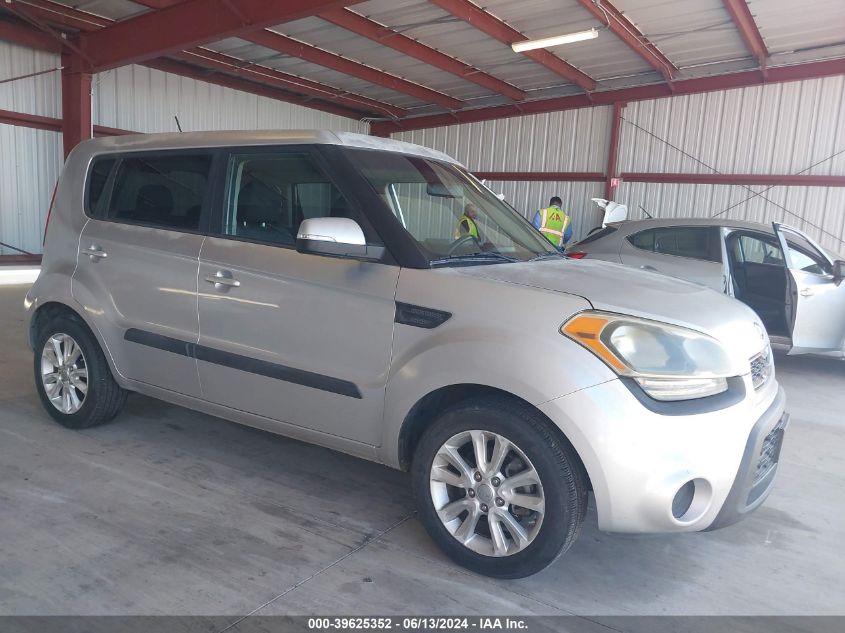 2013 KIA SOUL +