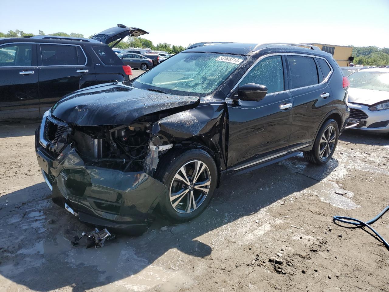 2017 NISSAN ROGUE SV