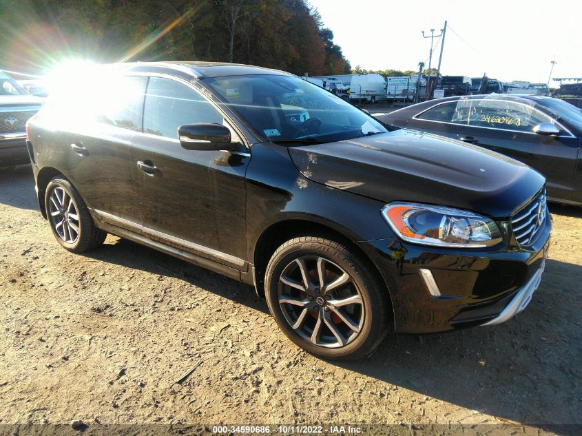 2017 VOLVO XC60 T6 DYNAMIC