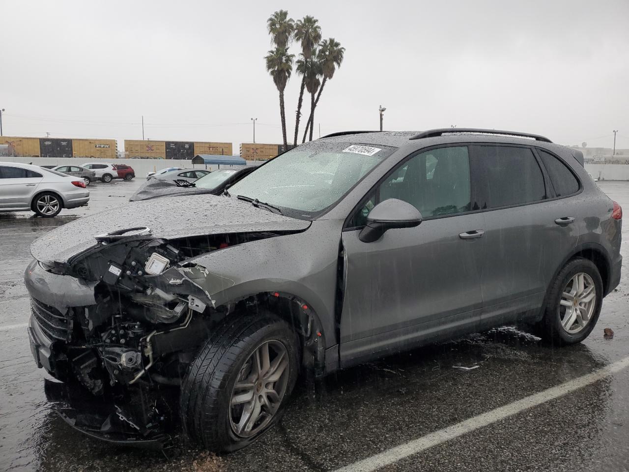 2016 PORSCHE CAYENNE