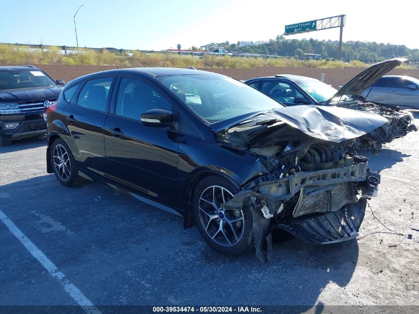 2016 FORD FOCUS SE