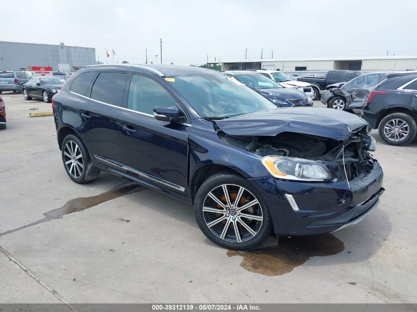 2017 VOLVO XC60 T6 INSCRIPTION