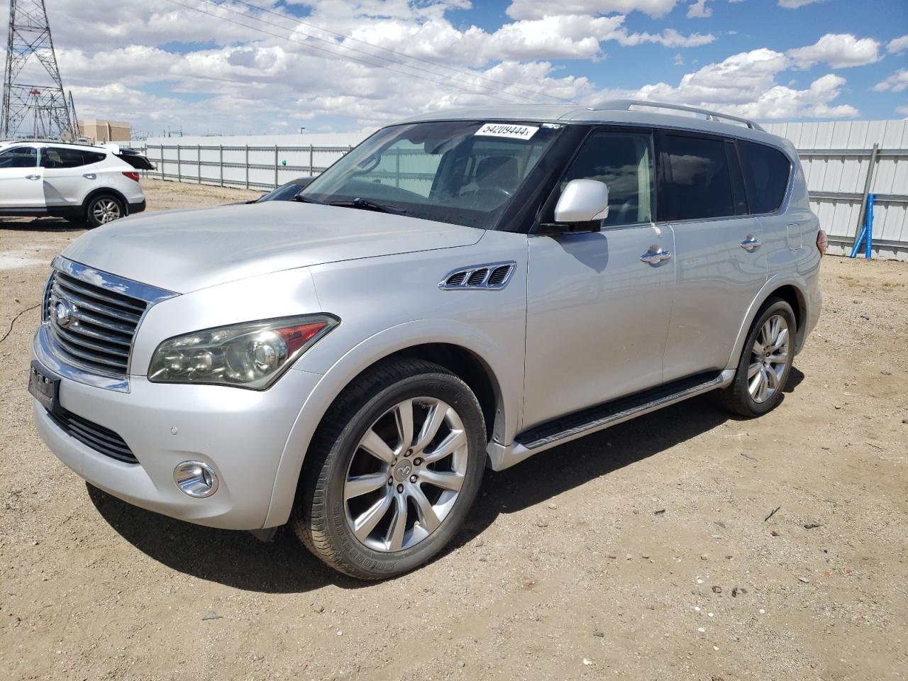 2011 INFINITI QX56