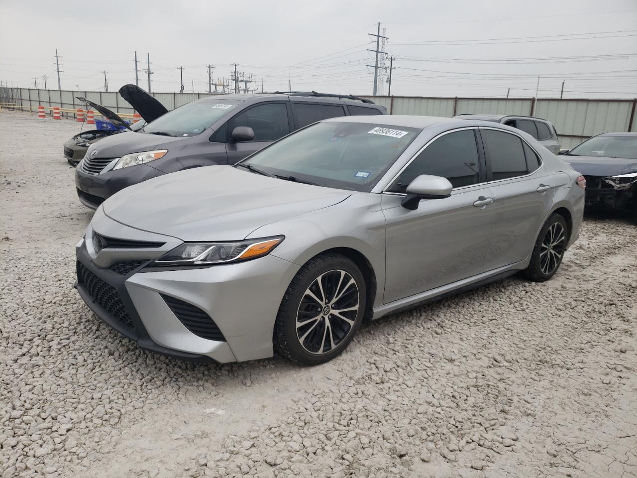 2020 TOYOTA CAMRY SE