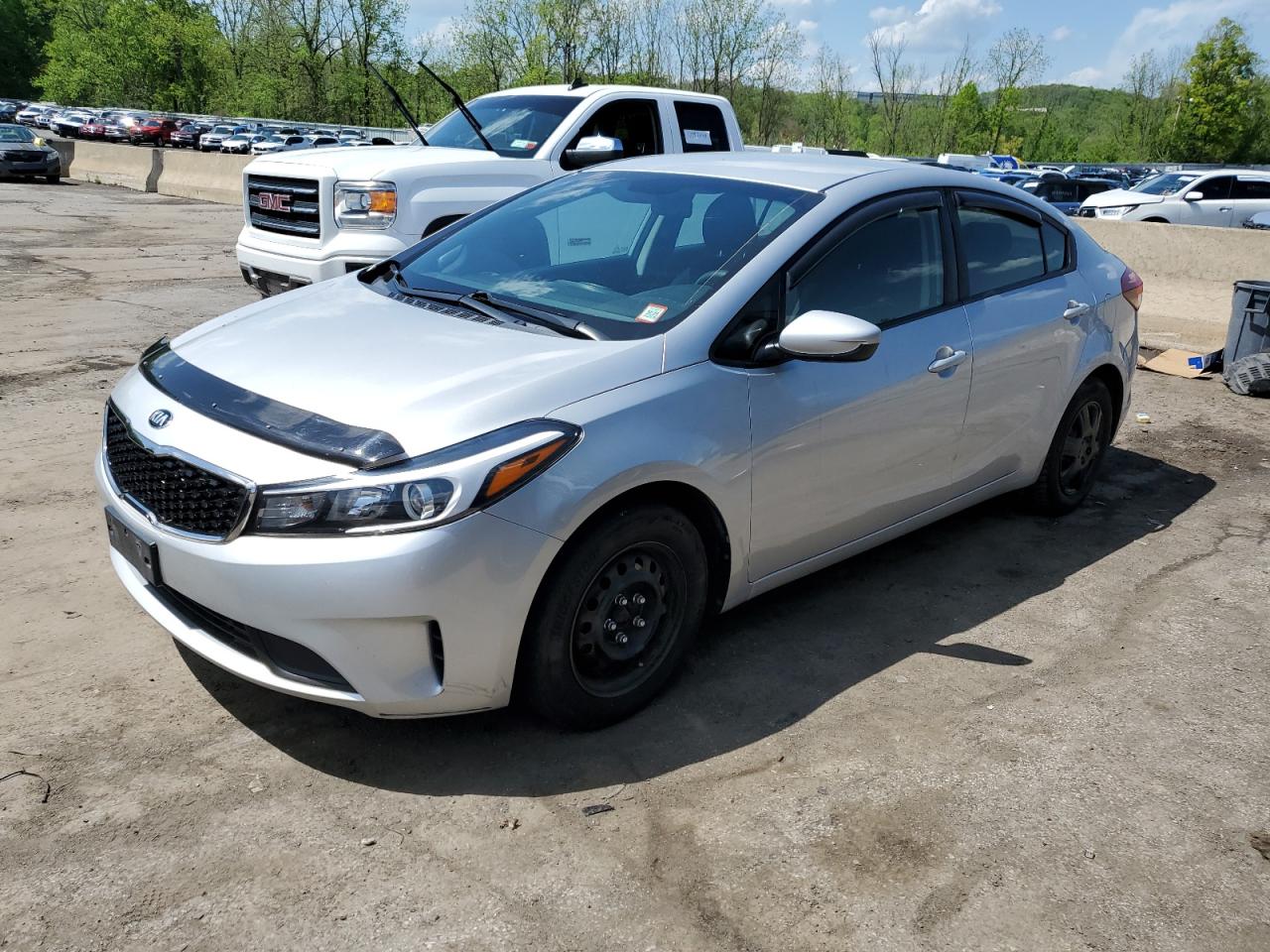 2017 KIA FORTE LX