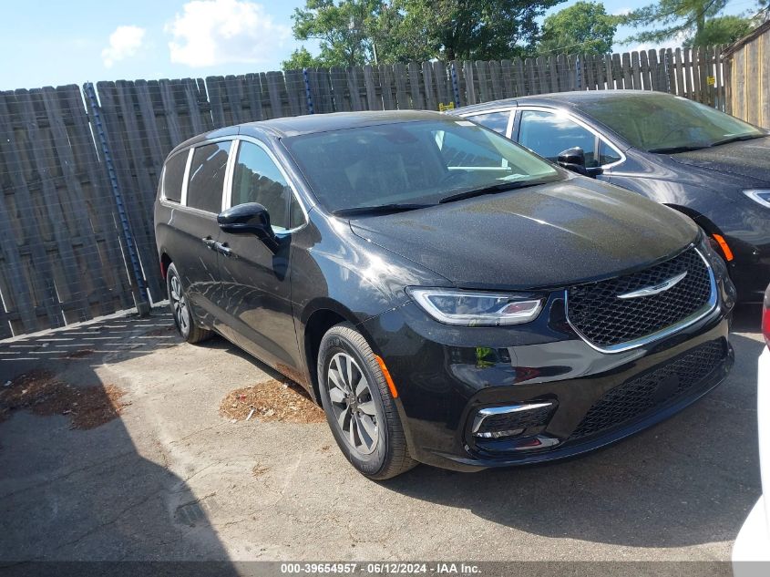 2024 CHRYSLER PACIFICA HYBRID SELECT