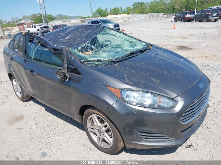 2017 FORD FIESTA SE