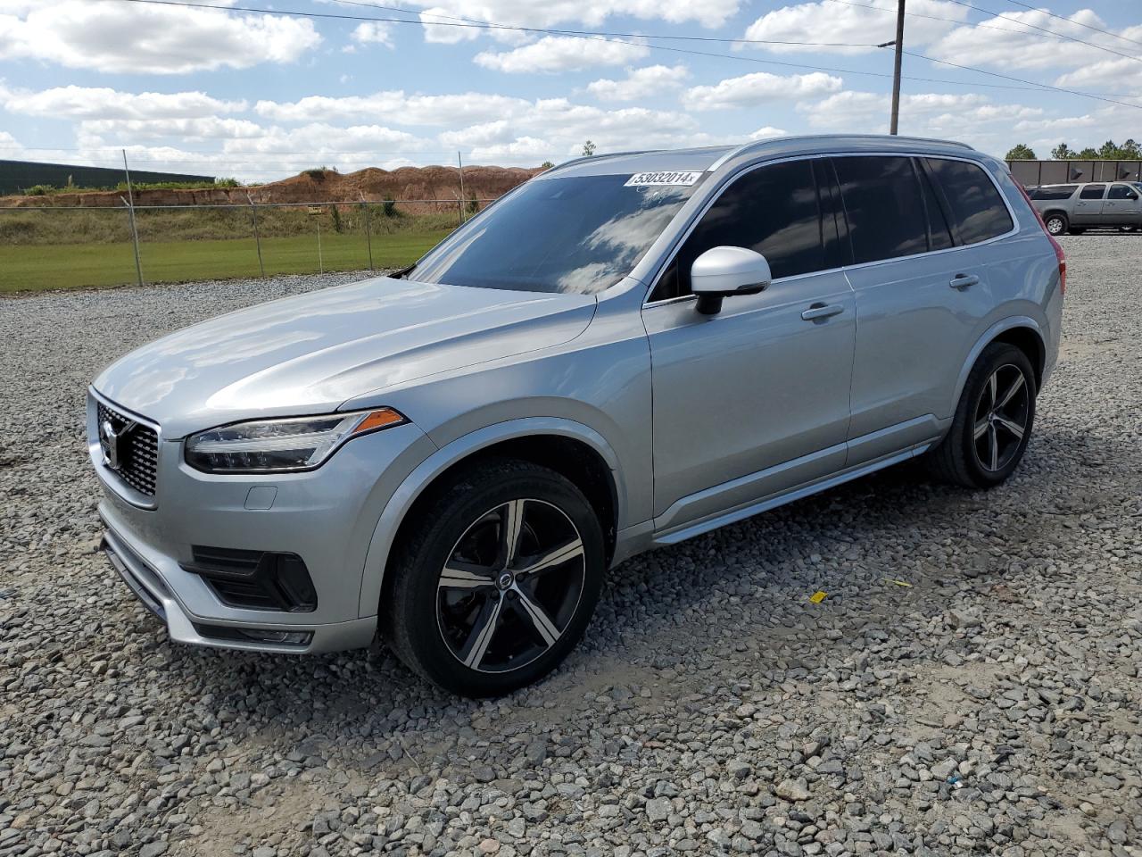 2017 VOLVO XC90 T6