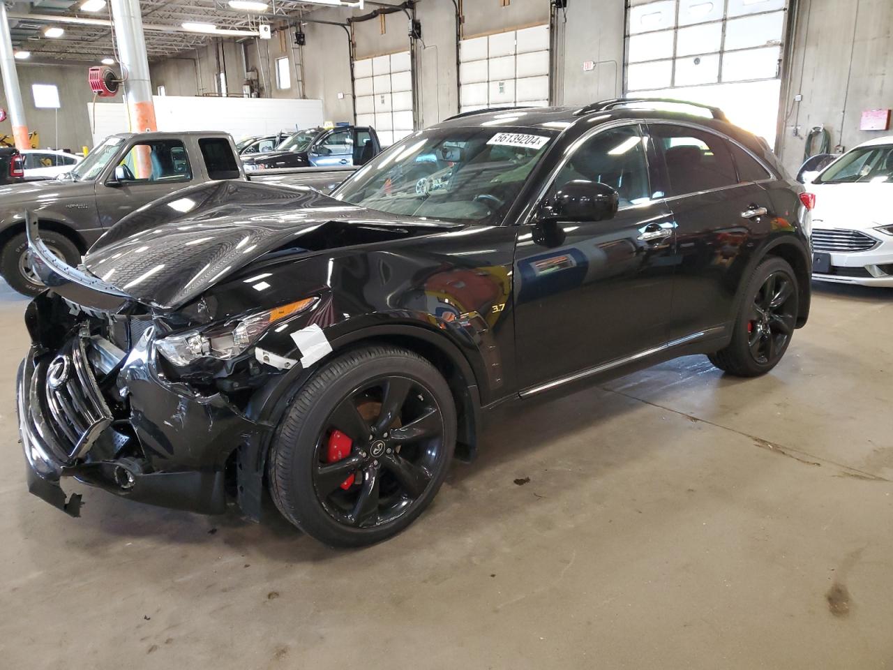 2016 INFINITI QX70