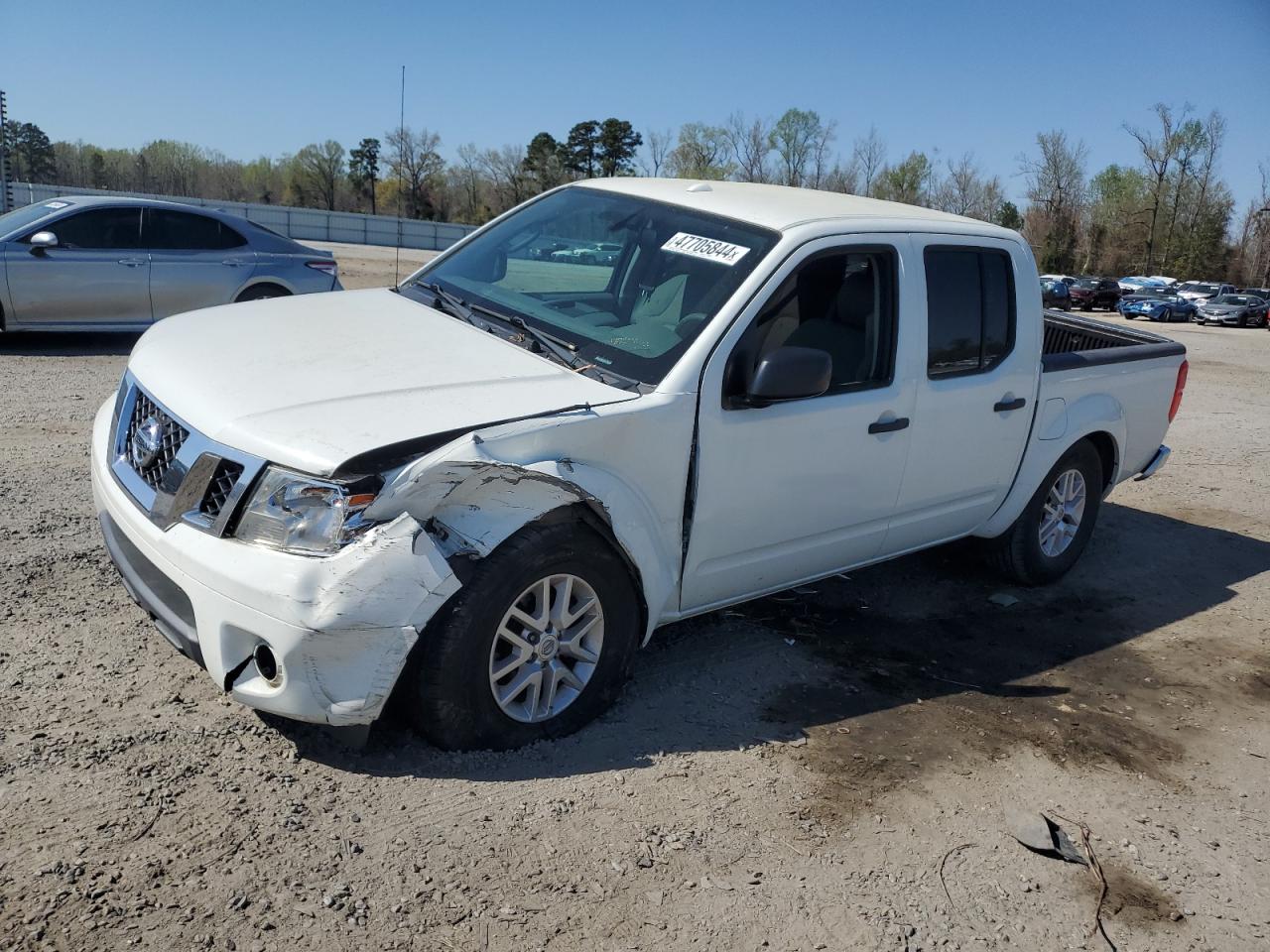 2014 NISSAN FRONTIER S