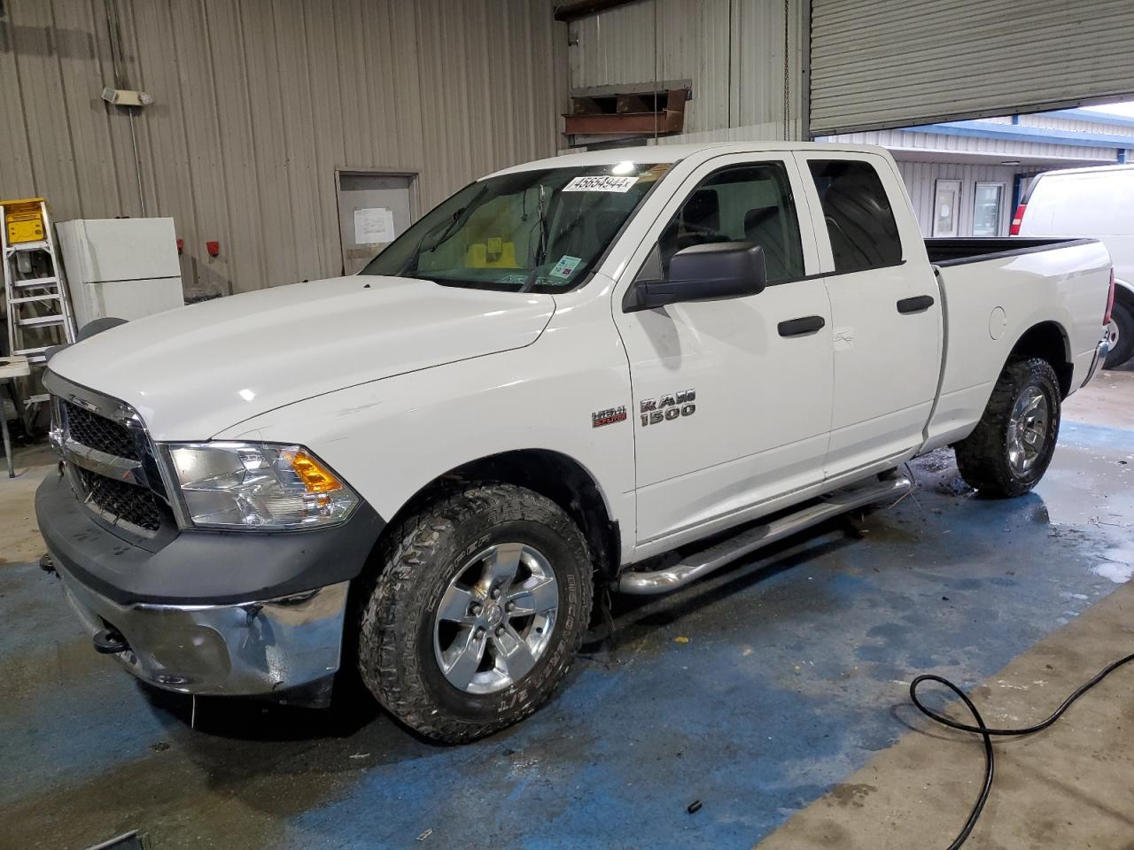 2018 RAM 1500 ST